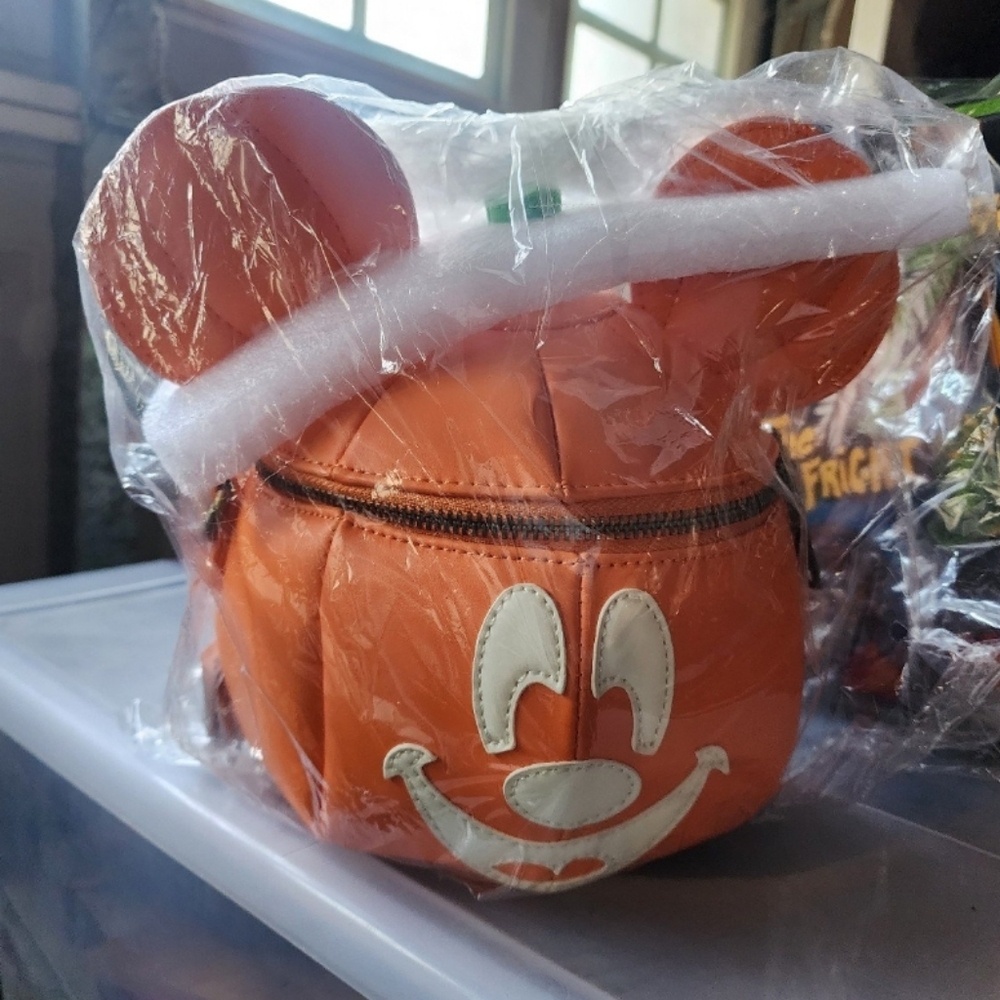 Mickey halloween pumpkin crossbody bag